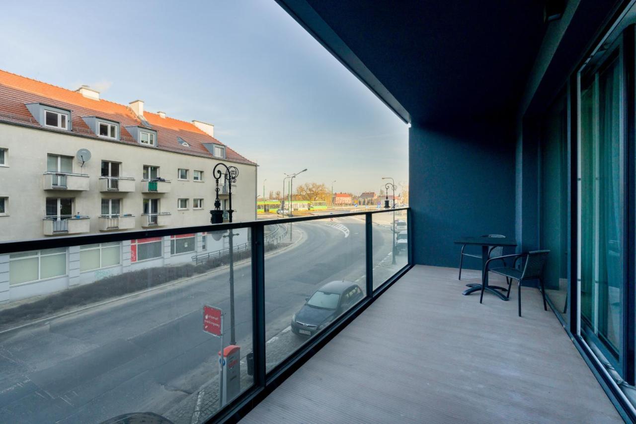 Apartments Poznan Chwaliszewo Residence With Free Garage By Noclegi Renters Exterior foto